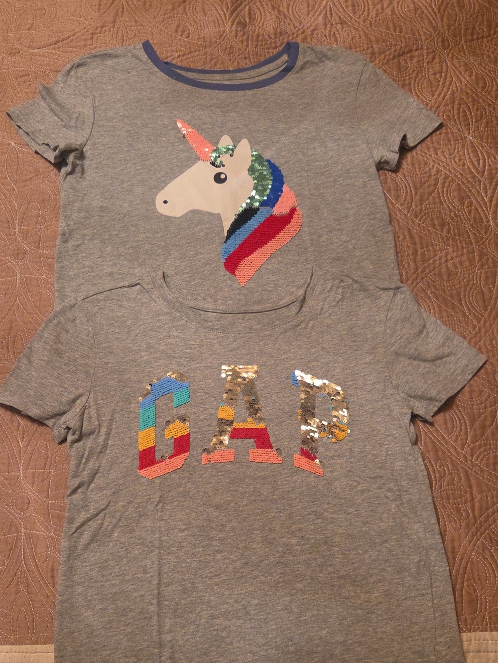 GAP Girls Grey Short Sleeve Tees with Rainbow Flip-Sequin Unicorn & Logo